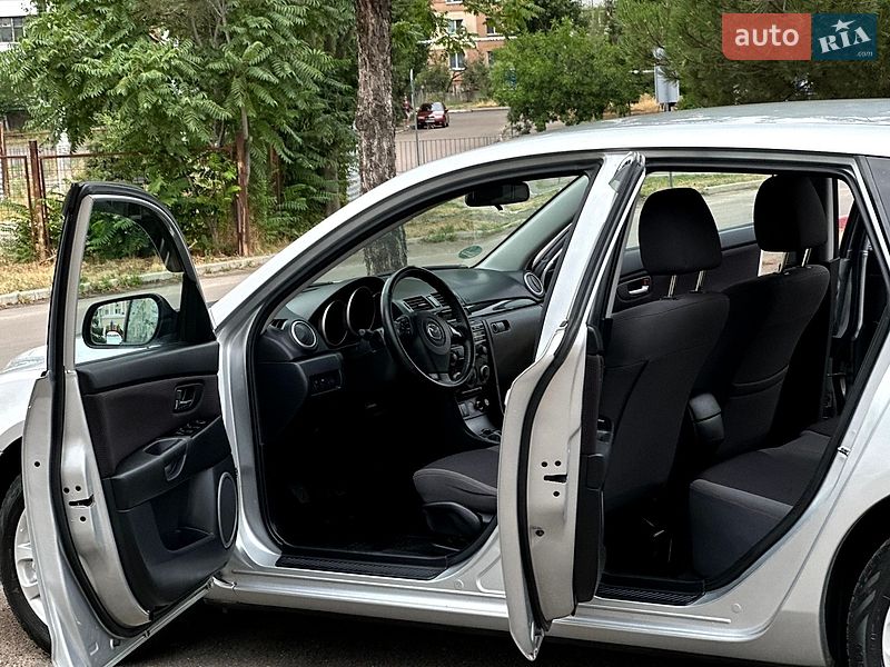 Хэтчбек Mazda 3 2008 в Николаеве