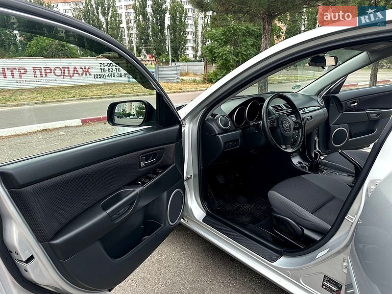 Хэтчбек Mazda 3 2008 в Николаеве