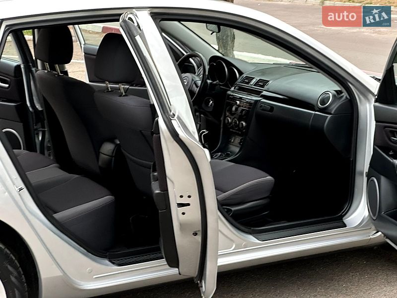Хэтчбек Mazda 3 2008 в Николаеве