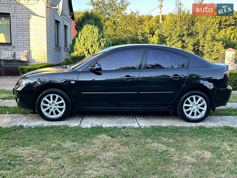 Седан Mazda 3 2008 в Києві