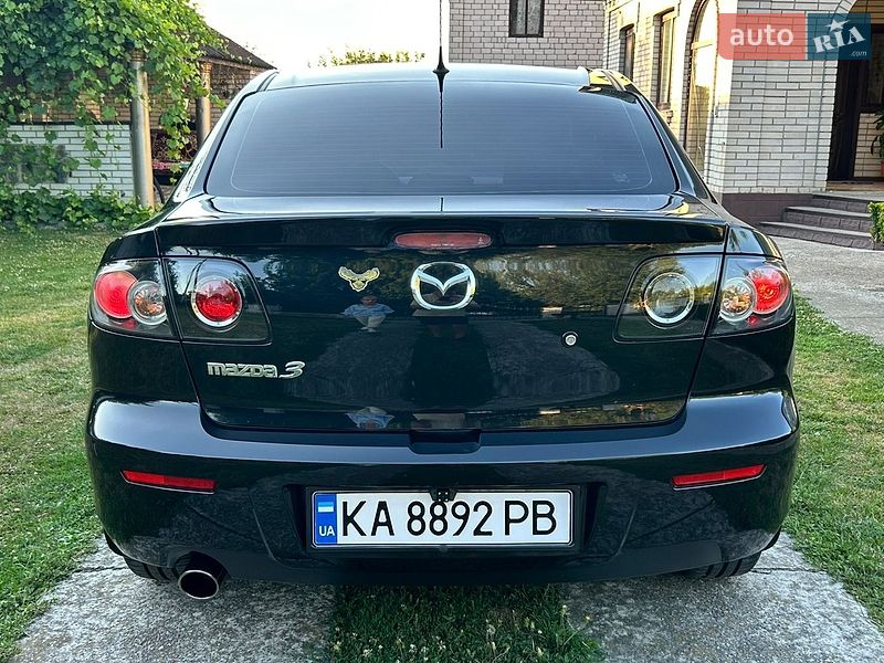 Седан Mazda 3 2008 в Киеве