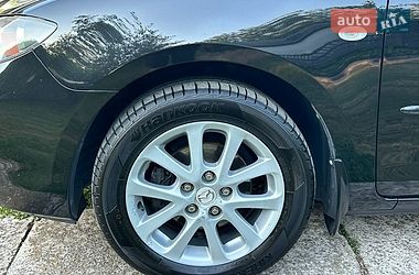 Седан Mazda 3 2008 в Киеве