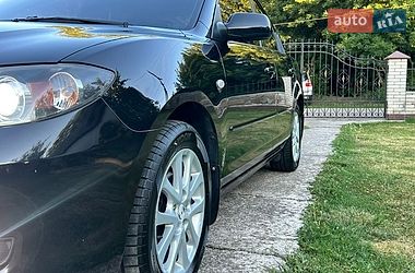 Седан Mazda 3 2008 в Києві