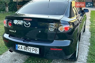 Седан Mazda 3 2008 в Києві