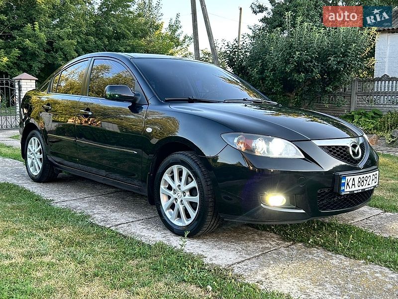 Седан Mazda 3 2008 в Києві