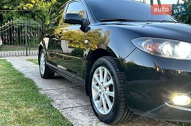 Седан Mazda 3 2008 в Києві