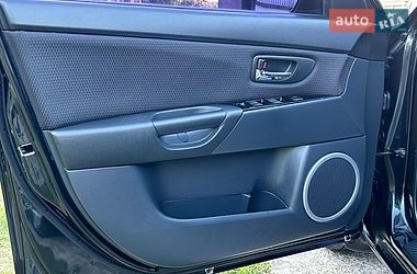 Седан Mazda 3 2008 в Києві