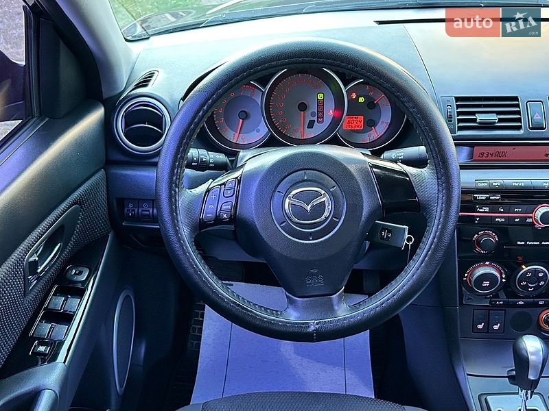 Седан Mazda 3 2008 в Києві