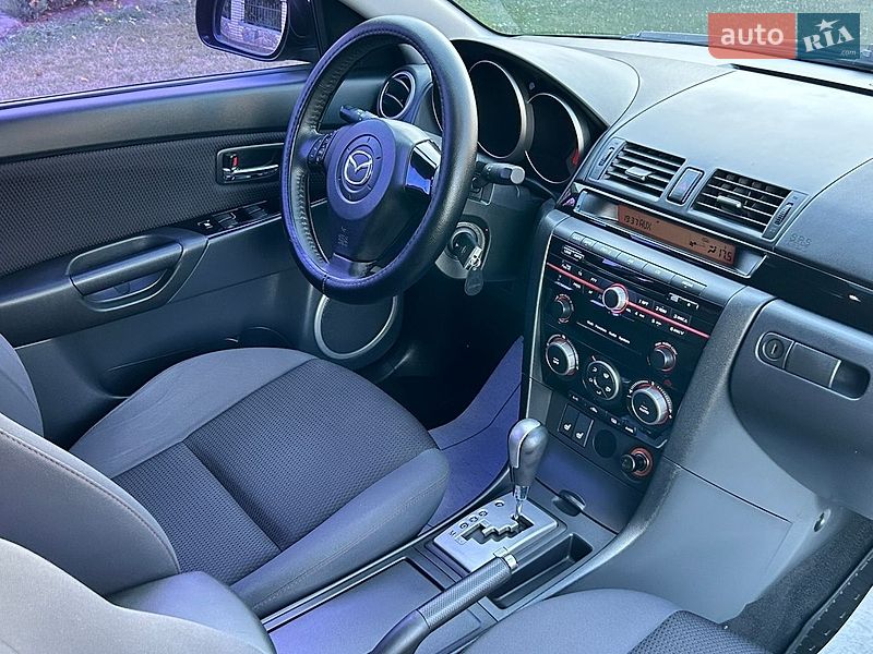Седан Mazda 3 2008 в Києві