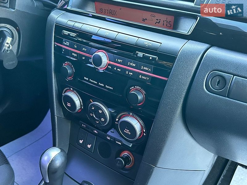 Седан Mazda 3 2008 в Киеве