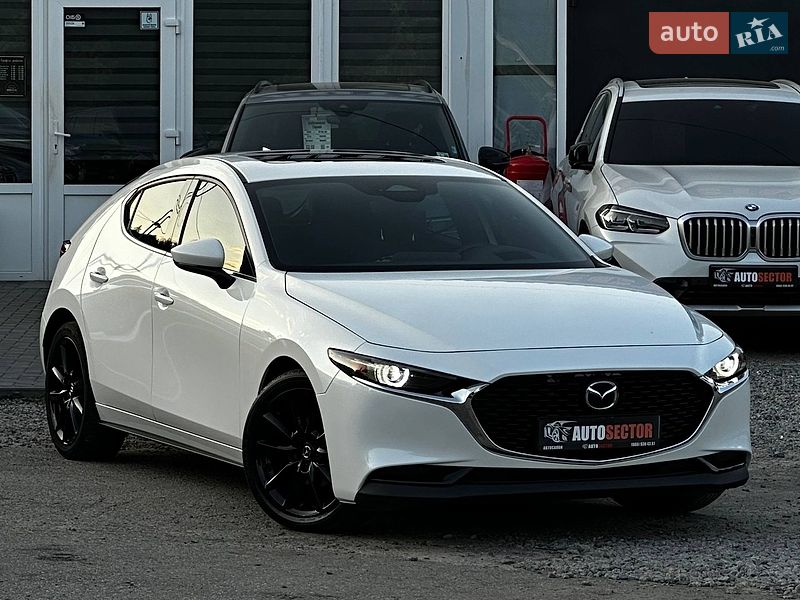 Хетчбек Mazda 3 2024 в Харкові