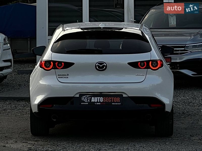 Хетчбек Mazda 3 2024 в Харкові