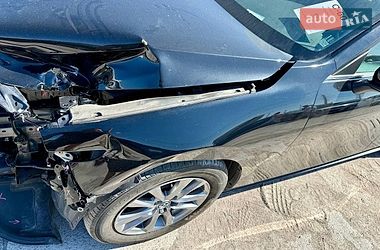 Хэтчбек Mazda 3 2023 в Киеве