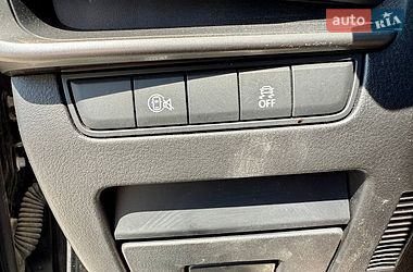 Хэтчбек Mazda 3 2023 в Киеве