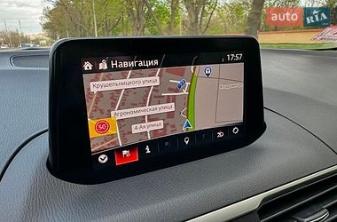 Седан Mazda 3 2018 в Львове