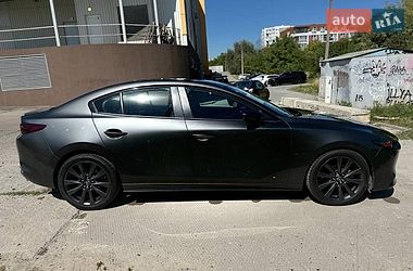 Седан Mazda 3 2018 в Львові