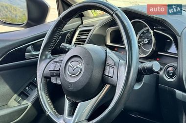 Хэтчбек Mazda 3 2015 в Хусте