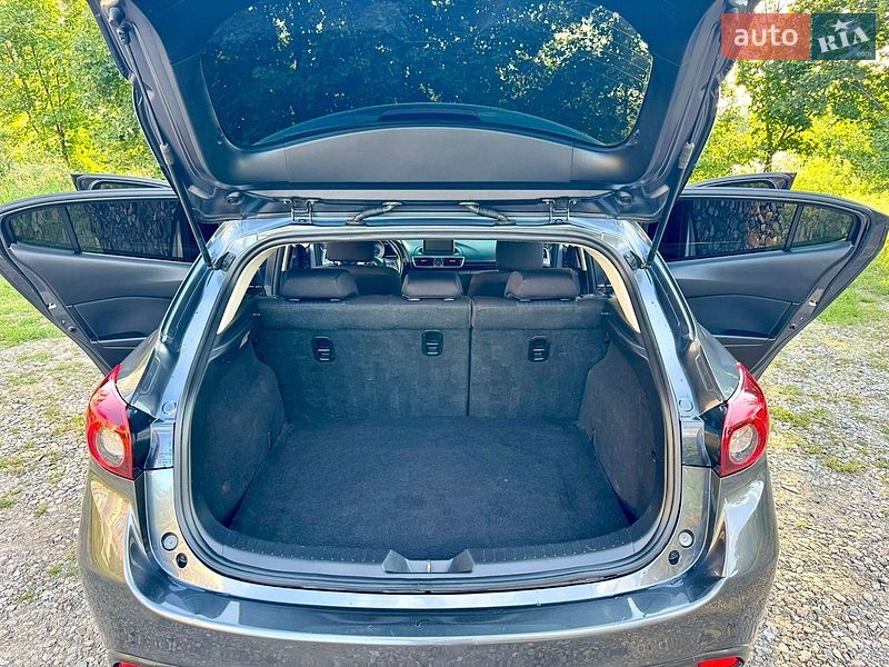 Хэтчбек Mazda 3 2016 в Харькове фото 28 Хэтчбек Mazda 3 2016 в Харькове