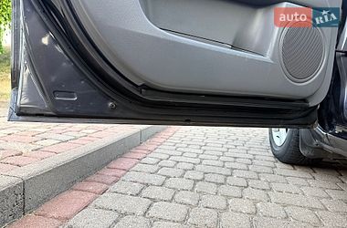 Седан Mazda 3 2007 в Мукачево