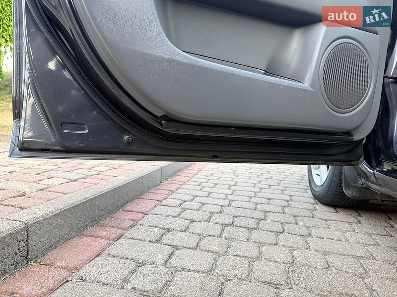 Седан Mazda 3 2007 в Мукачево
