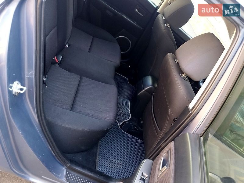 Хэтчбек Mazda 3 2007 в Первомайске