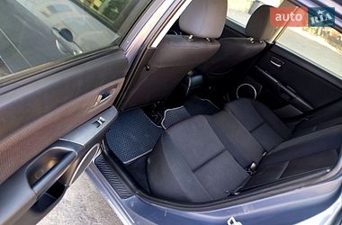 Хэтчбек Mazda 3 2007 в Первомайске