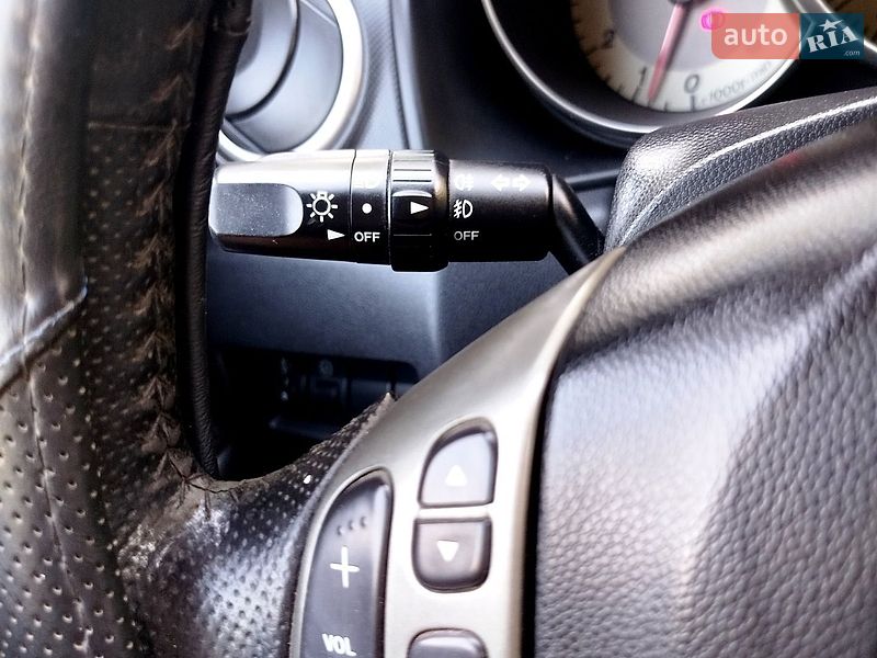 Хэтчбек Mazda 3 2007 в Первомайске