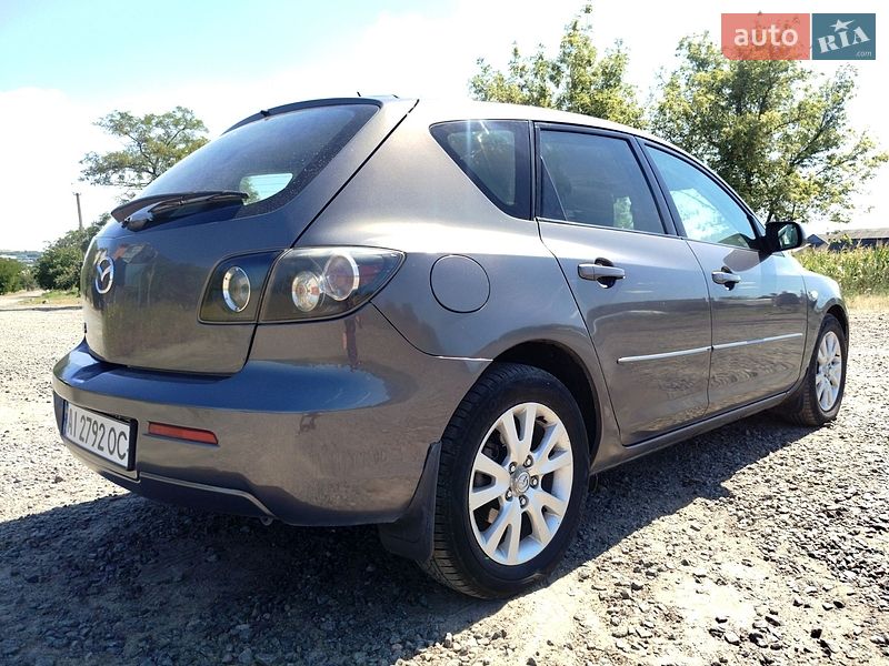 Хэтчбек Mazda 3 2007 в Первомайске