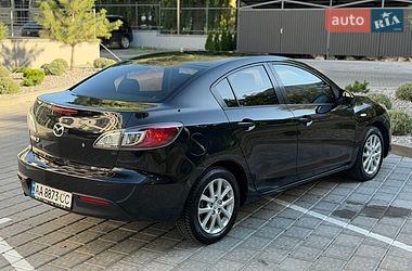 Седан Mazda 3 2013 в Рівному