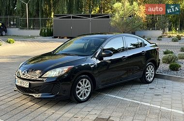 Седан Mazda 3 2013 в Рівному