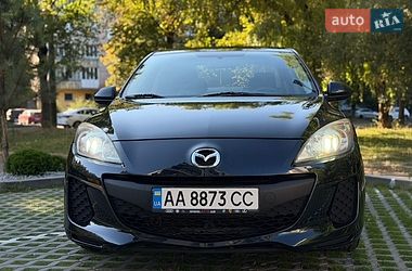 Седан Mazda 3 2013 в Рівному