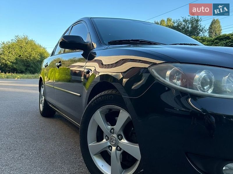 Седан Mazda 3 2006 в Днепре