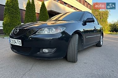 Седан Mazda 3 2006 в Днепре