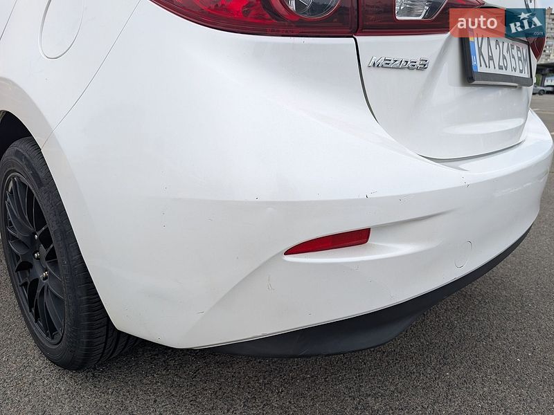 Седан Mazda 3 2015 в Києві