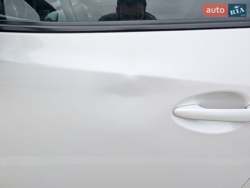 Седан Mazda 3 2015 в Києві