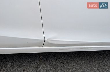 Седан Mazda 3 2015 в Києві