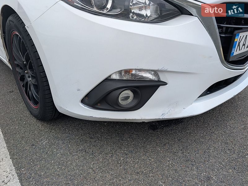 Седан Mazda 3 2015 в Києві