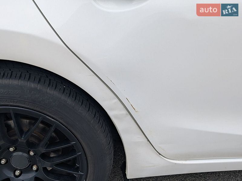 Седан Mazda 3 2015 в Києві