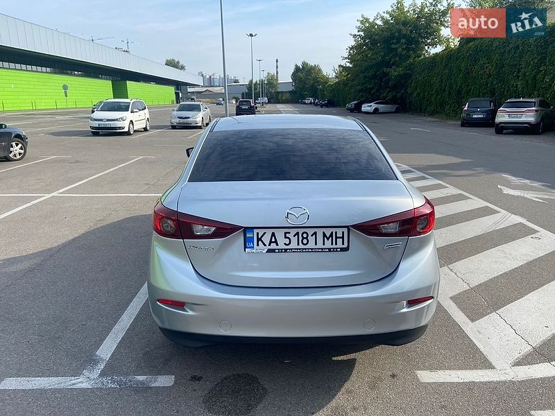 Седан Mazda 3 2017 в Києві фото 4 Седан Mazda 3 2017 в Києві