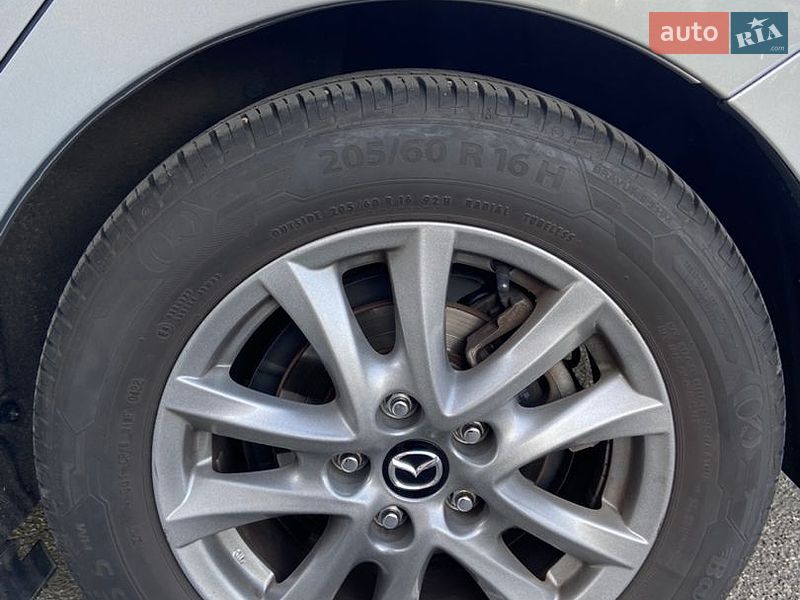 Седан Mazda 3 2017 в Києві фото 11 Седан Mazda 3 2017 в Києві