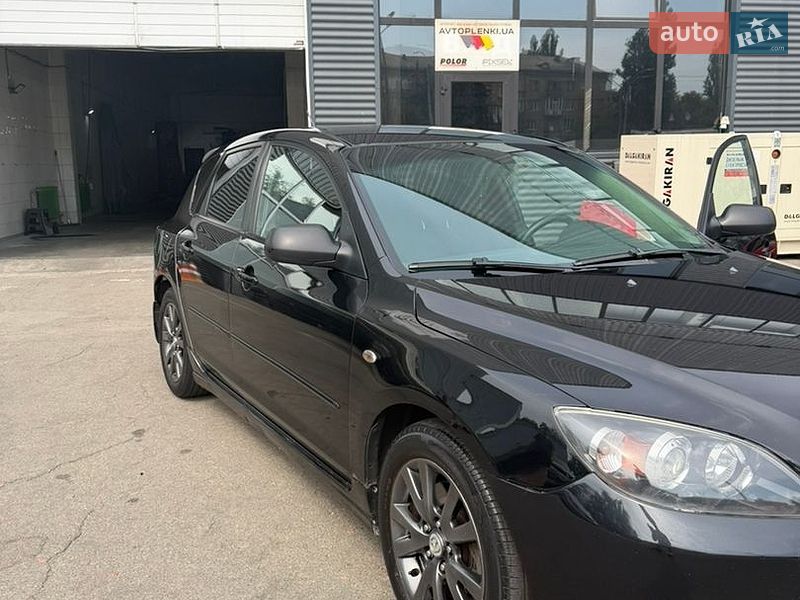 Хэтчбек Mazda 3 2008 в Киеве