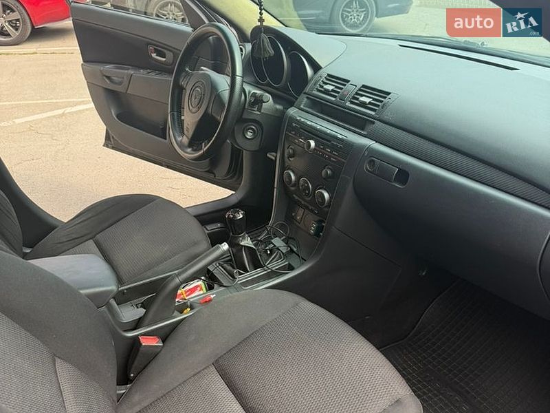 Хэтчбек Mazda 3 2008 в Киеве