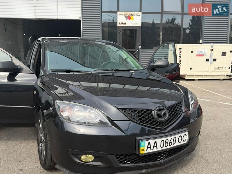 Хэтчбек Mazda 3 2008 в Киеве