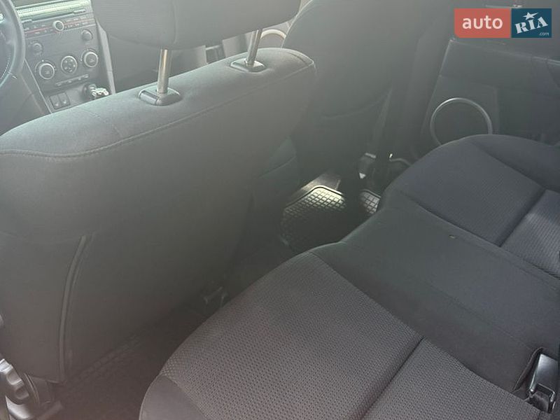 Хэтчбек Mazda 3 2008 в Киеве