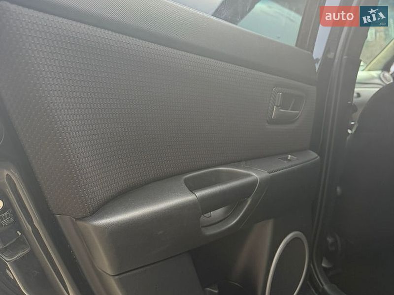 Хэтчбек Mazda 3 2008 в Киеве