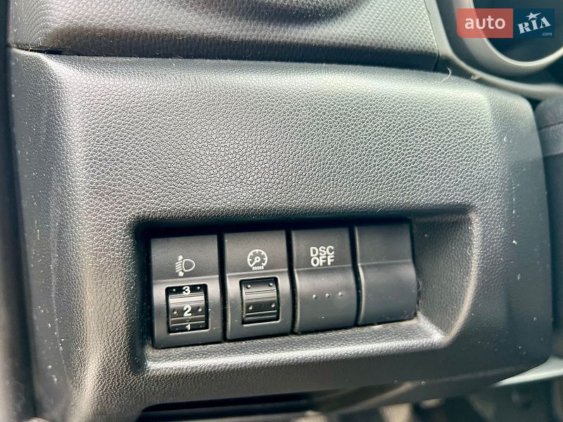 Хэтчбек Mazda 3 2004 в Львове
