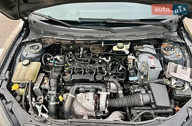 Хэтчбек Mazda 3 2004 в Львове