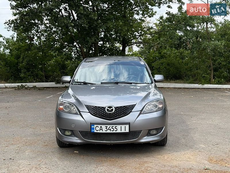 Хэтчбек Mazda 3 2004 в Лысянке