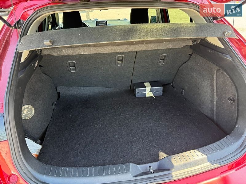 Хэтчбек Mazda 3 2016 в Киеве