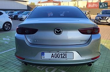 Седан Mazda 3 2020 в Черкасах